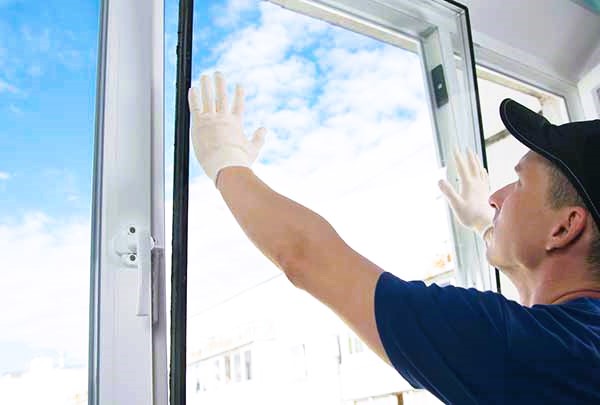 Efficiency Meets Elegance: Installing Energy-Efficient Windows